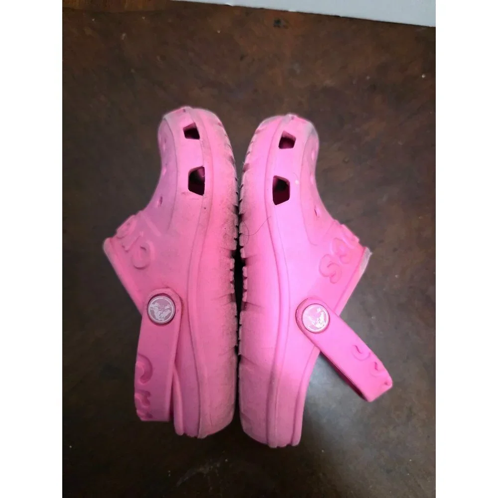 Crocs Pink Toddler c8 Clogs Adjustable Heel Strap Casual Park‎